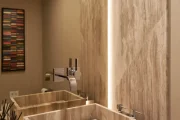015