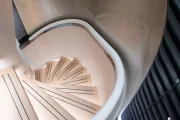 018